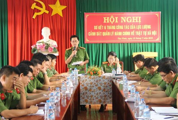 CATN: Sơ kết 6 tháng công tác của lực lượng Cảnh sát quản lý hành chính về trật tự xã hội 