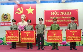 LỰC LƯỢNG CSND CÔNG AN TỈNH TÂY NINH: 44 năm gian khổ mà vinh quang