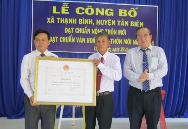 Xã Thạnh Bình đạt chuẩn nông thôn mới