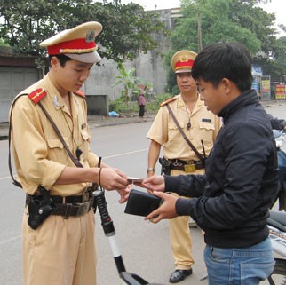 Tăng cường các giải pháp kéo giảm tai nạn giao thông