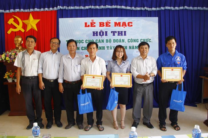 Tây Ninh tổ chức Hội thi Tin học cho cán bộ đoàn, công chức, viên chức lần thứ IV năm 2017