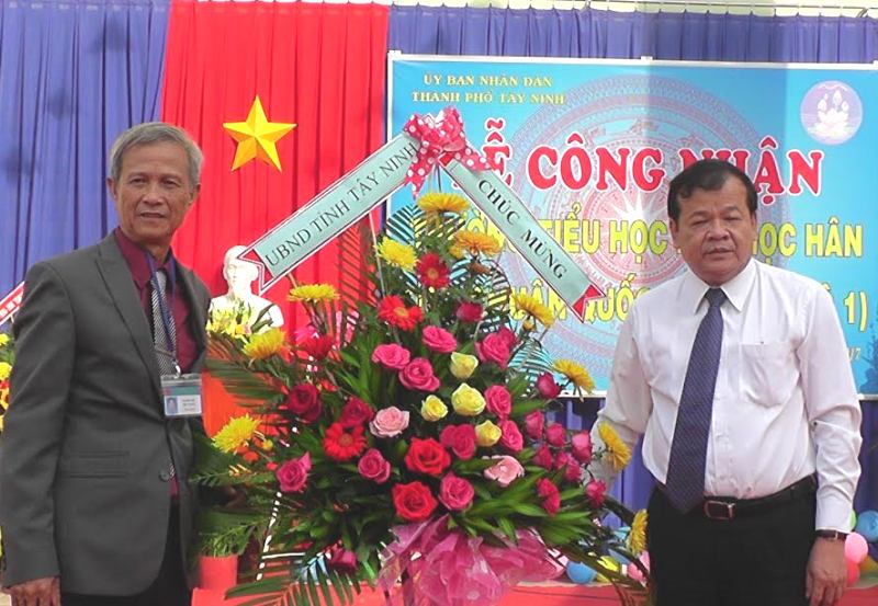 cong nhann1.jpg