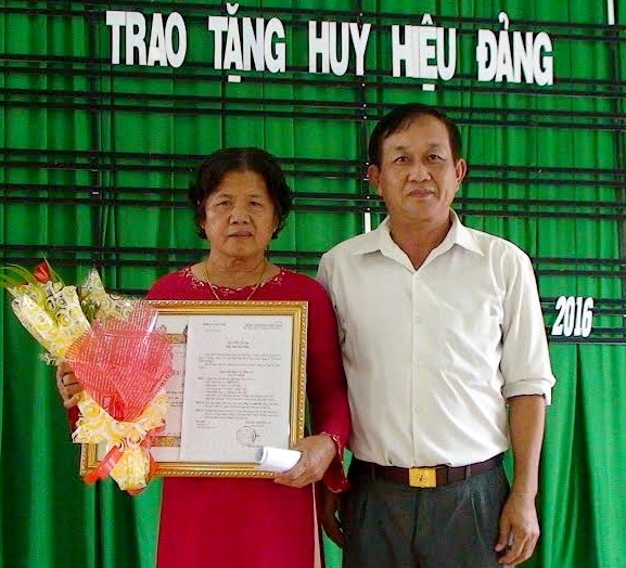 huy hieu_chau thanh.jpg