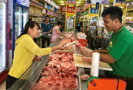 Thực hiện tái đàn, chuẩn bị tốt nguồn cung ứng thực phẩm gia súc, gia cầm trong dịp Tết Nguyên đán năm Canh Tý 2020