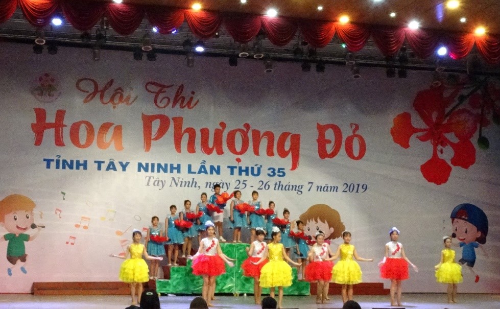 hoaphuongdo32019.png.jpg