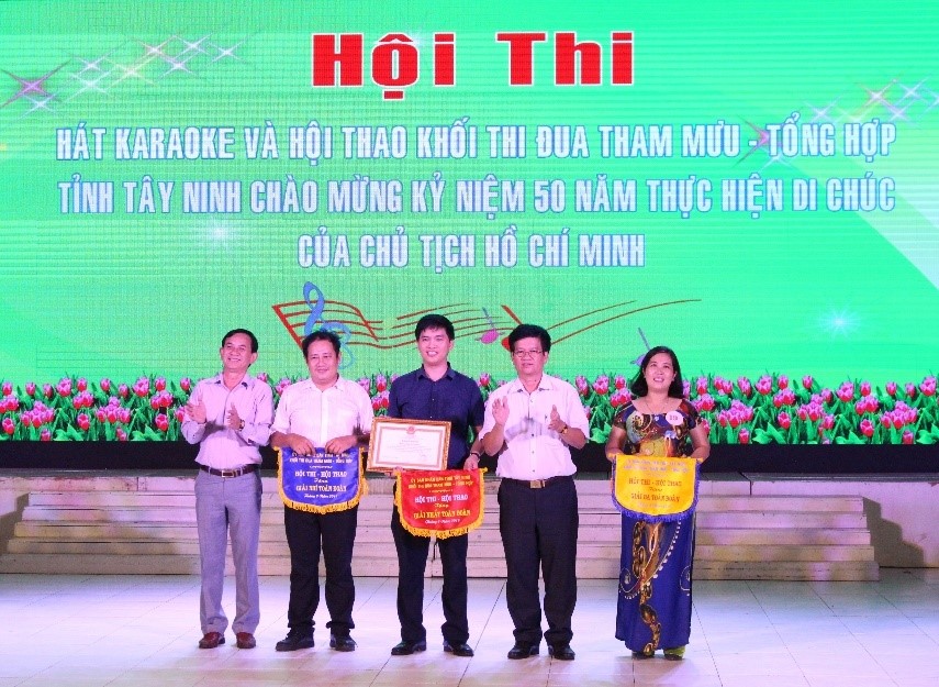 hoithaovp2019-1.jpg