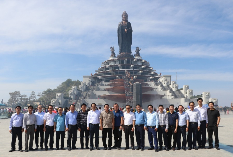UBND tỉnh Lào Cai học tập, trao đổi kinh nghiệm về phát triển kinh tế và du lịch tại tỉnh Tây Ninh