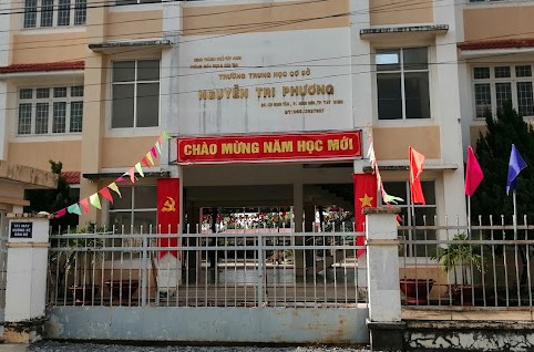 Công nhận Trường Trung học cơ sở Nguyễn Tri Phương đạt chuẩn quốc gia Mức độ 1