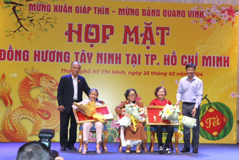 Họp mặt Hội đồng hương Tây Ninh tại Thành phố Hồ Chí Minh nhân dịp xuân Giáp Thìn 2024