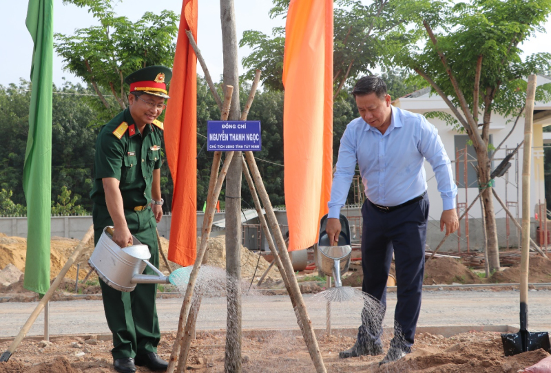 Tây Ninh phát động trồng cây “Đời đời nhớ ơn Bác Hồ”