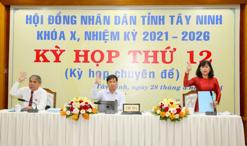 HĐND tỉnh Tây Ninh thống nhất thông qua 15 Nghị quyết chuyên đề tại Kỳ họp thứ 12