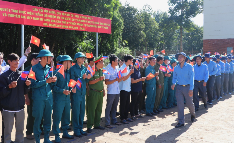 Đội chuyên trách (K70 và K71) xuất quân làm nhiệm vụ tìm kiếm, quy tập hài cốt liệt sĩ