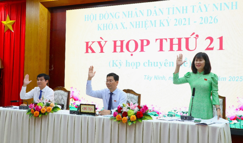 Bế mạc Kỳ họp thứ 21 HĐND tỉnh Khóa X