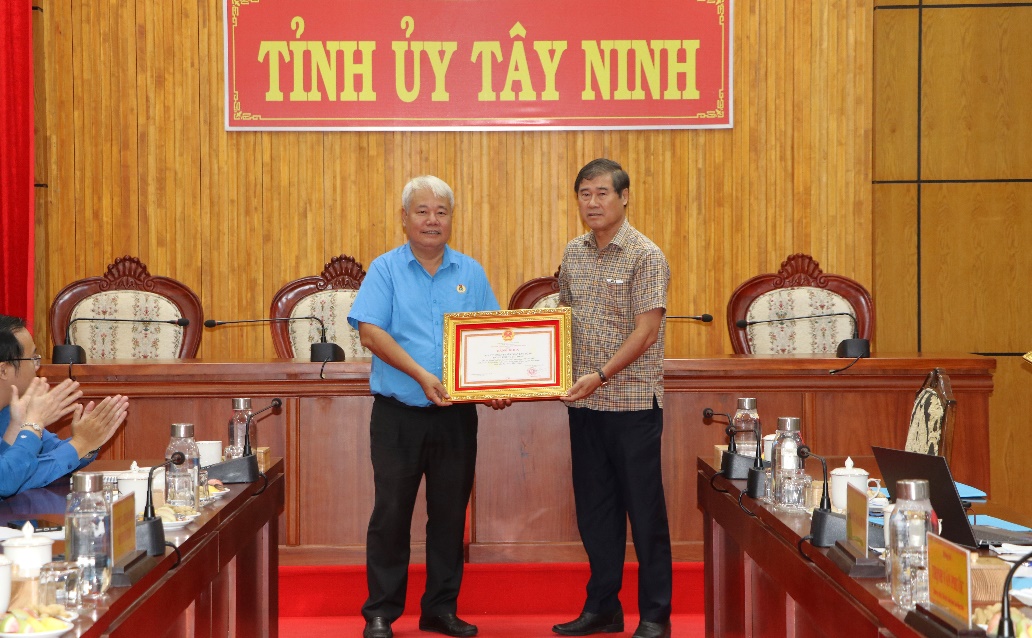 Liên đoàn Lao động Thành phố Hồ Chí Minh hỗ trợ xây dựng “Mái ấm Công đoàn” tại Tây Ninh